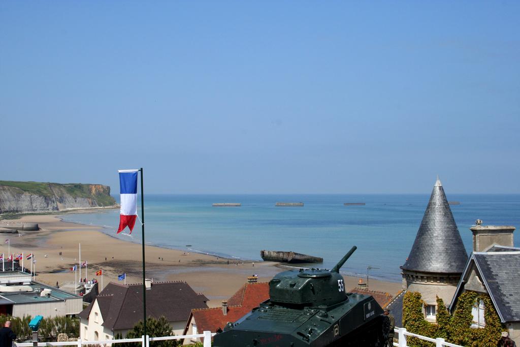 Hôtel Restaurant Le Mulberry Arromanches Exterior foto